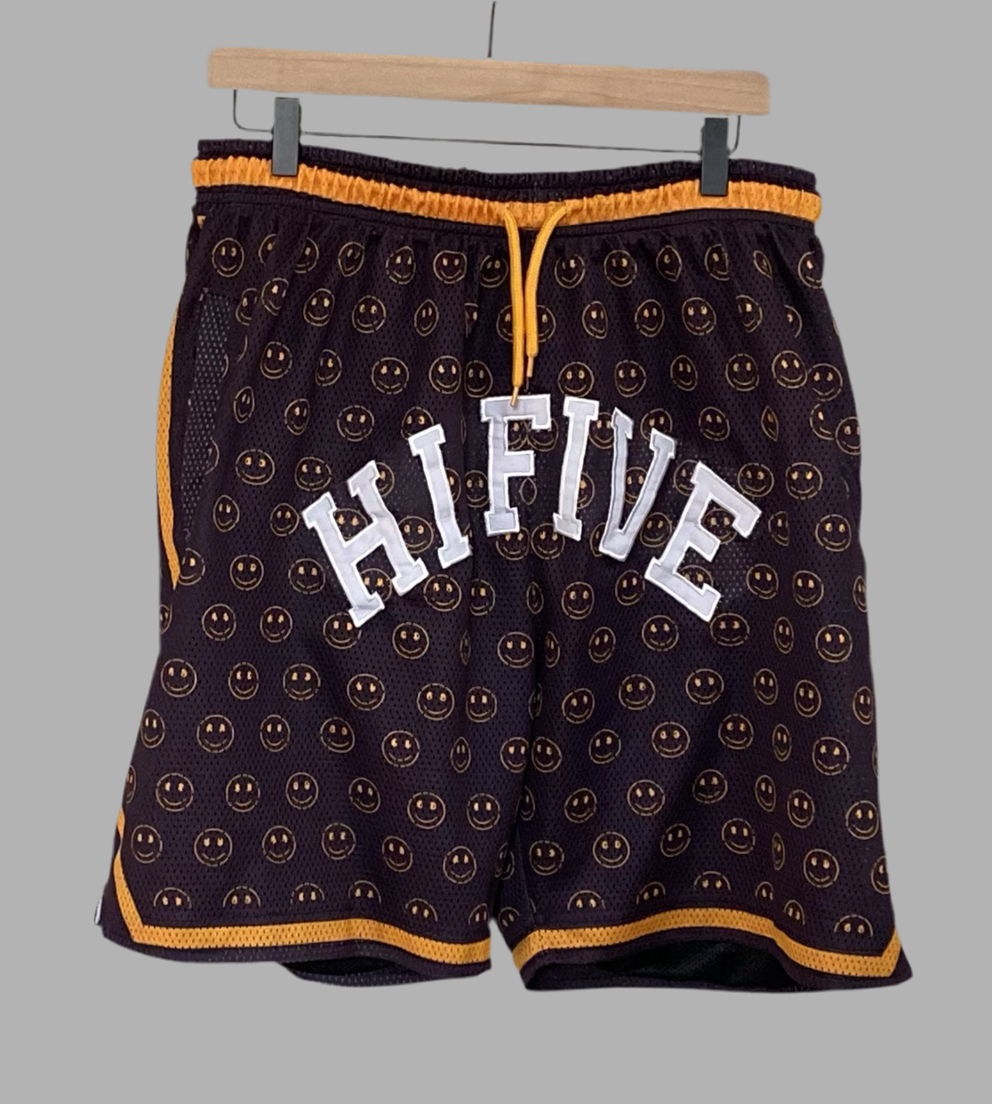 Hi fivE “Smiley” Mesh Shorts
