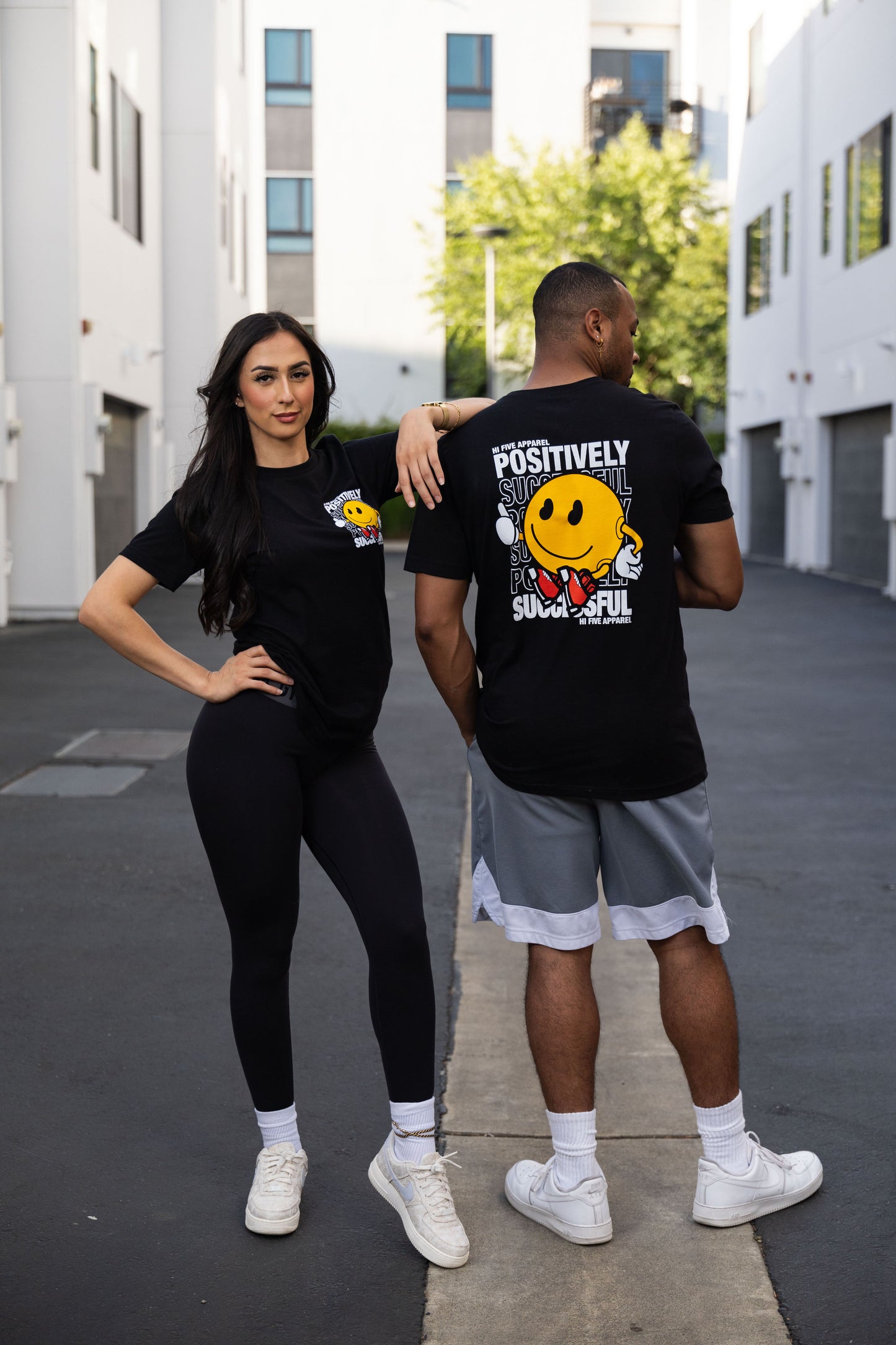 Hi fivE "Smile Poisitively" Tee