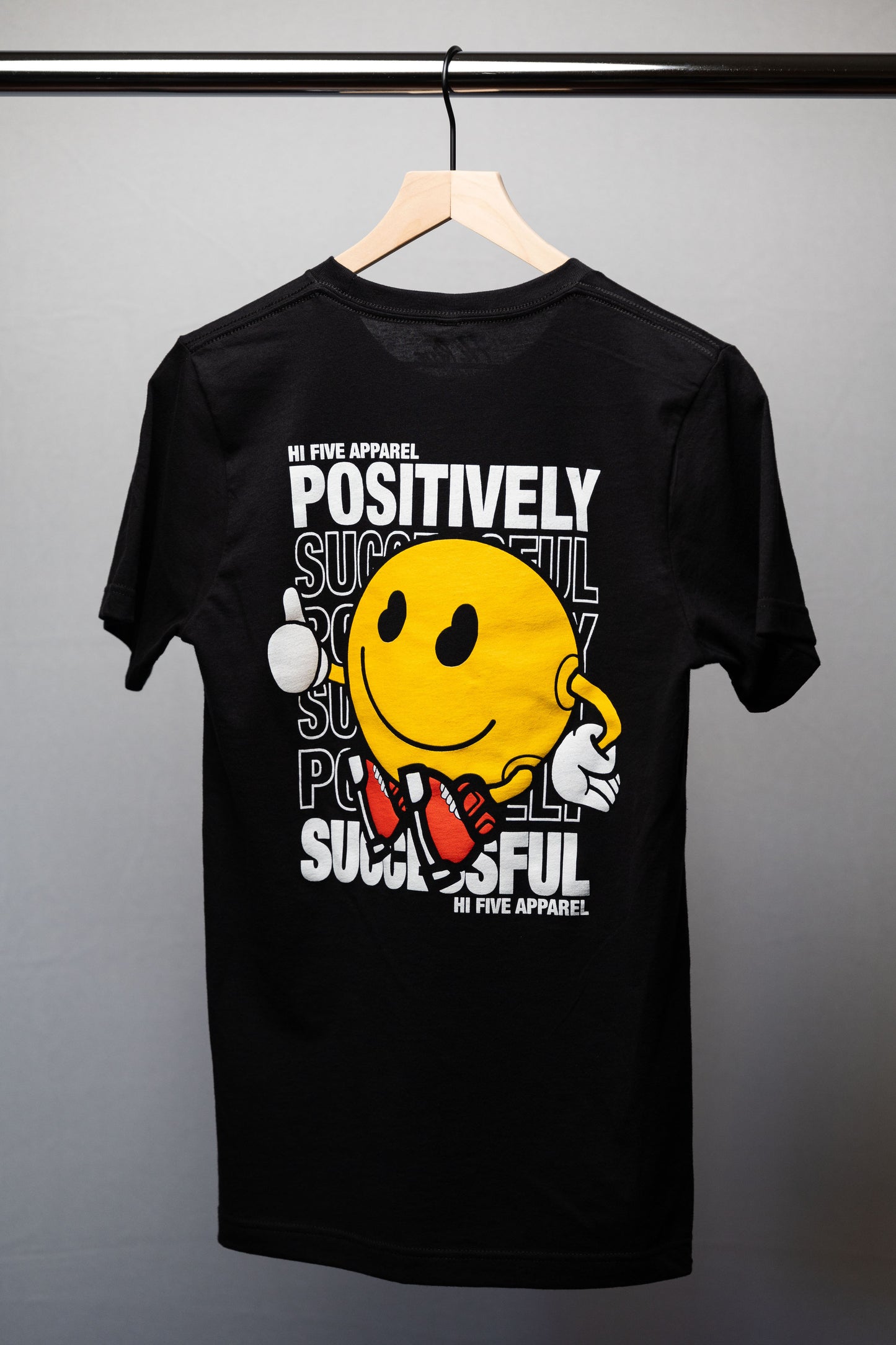 Hi fivE "Smile Poisitively" Tee